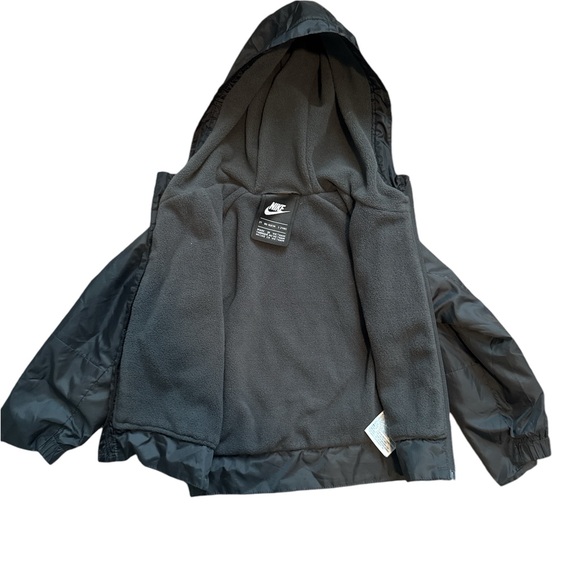 Nike Toddle Jacket size 2T - Picture 2 of 4